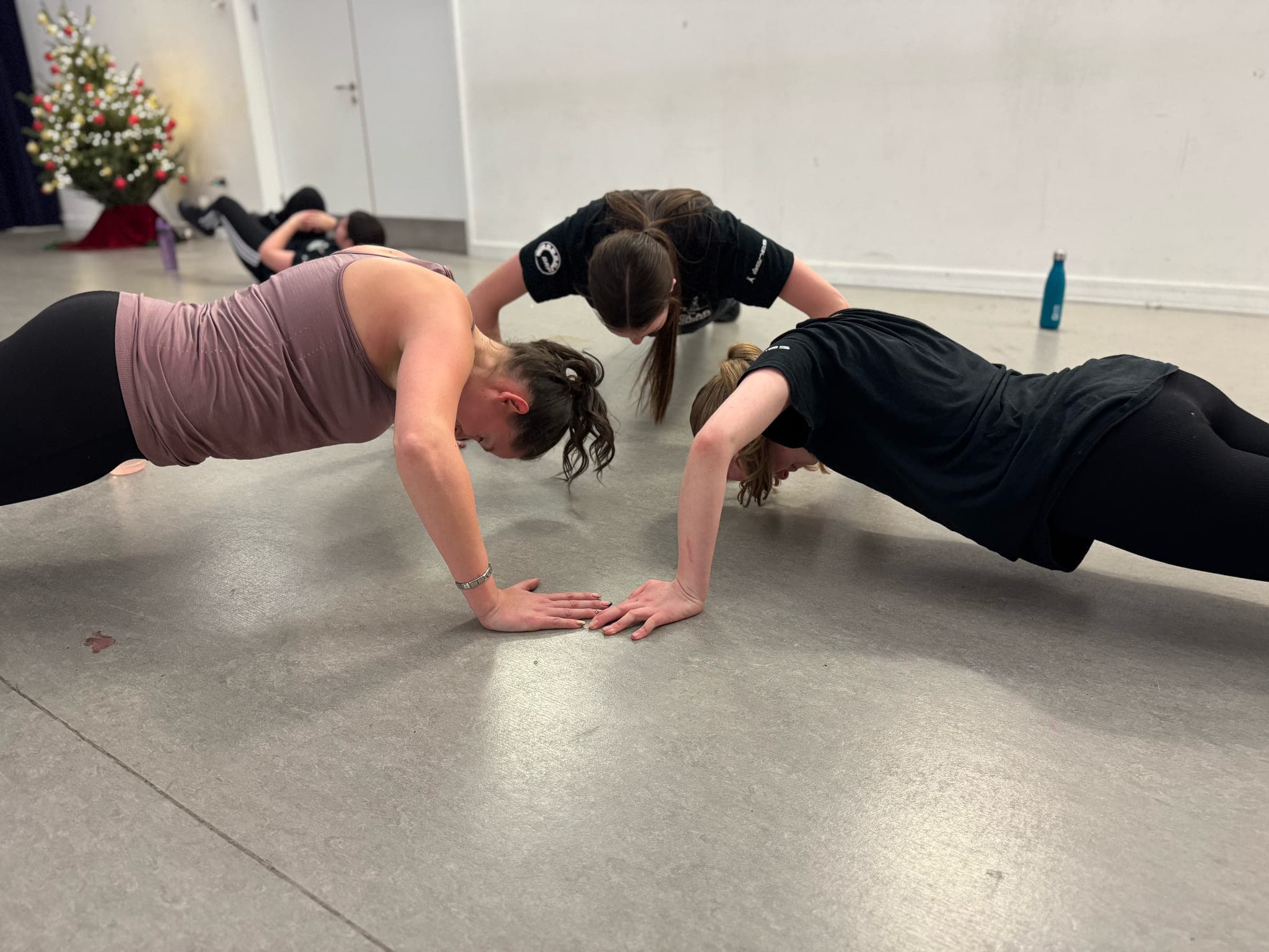 Insanity - press-ups