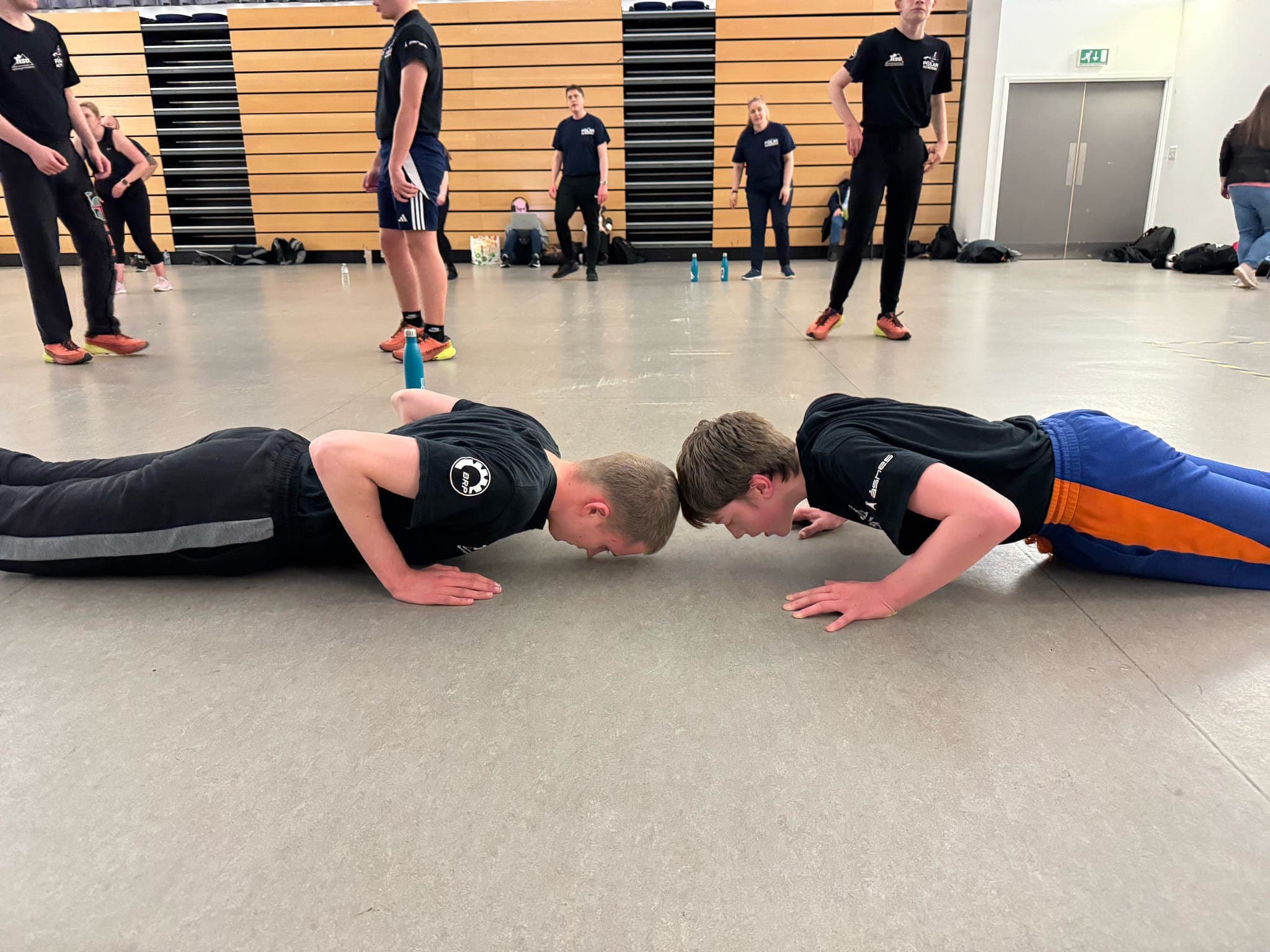 Insanity - press-ups